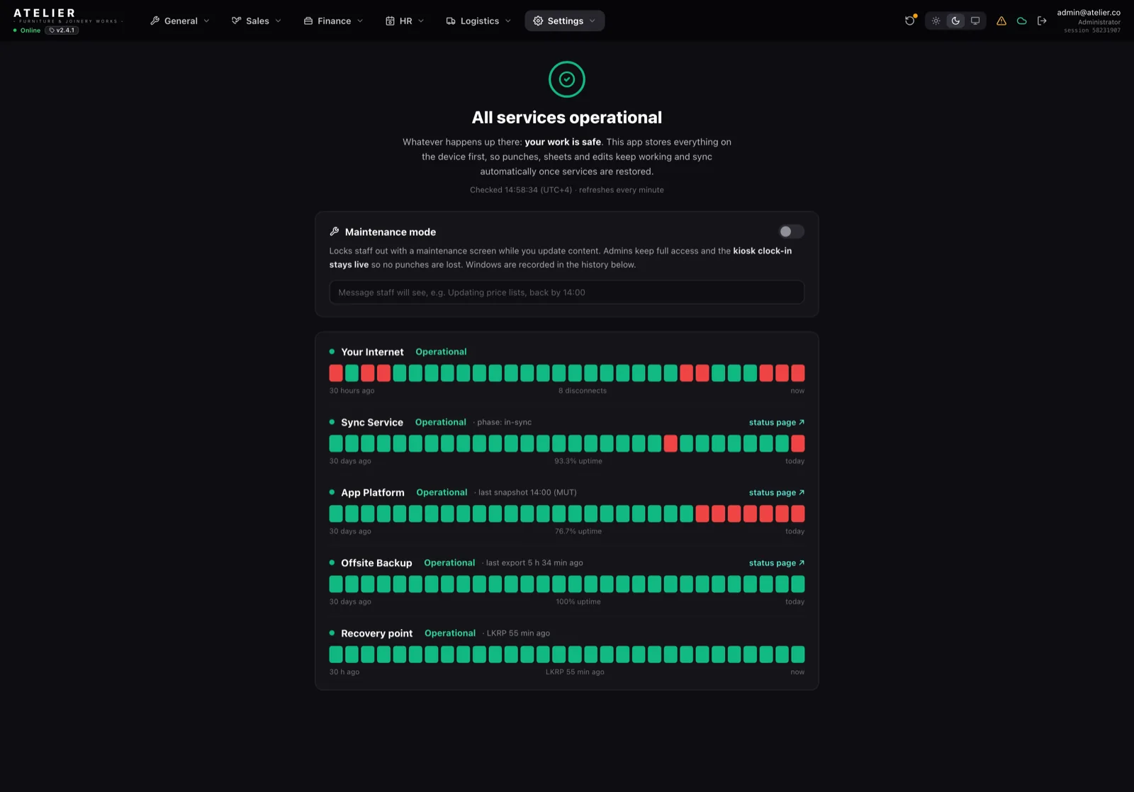 A live service status page with uptime bars for internet, sync, platform, backups and recovery point